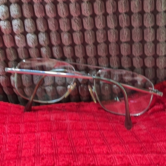 LUXOTTICA VINTAGE EYEGLASS FRAMES ZZ6 - Picture 5 of 7